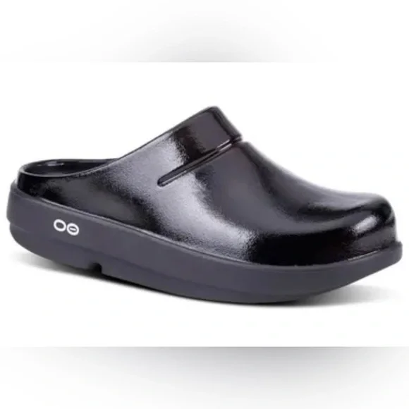 Oofos new never worn! Not online anymore. Size 7 - Picture 1 of 1